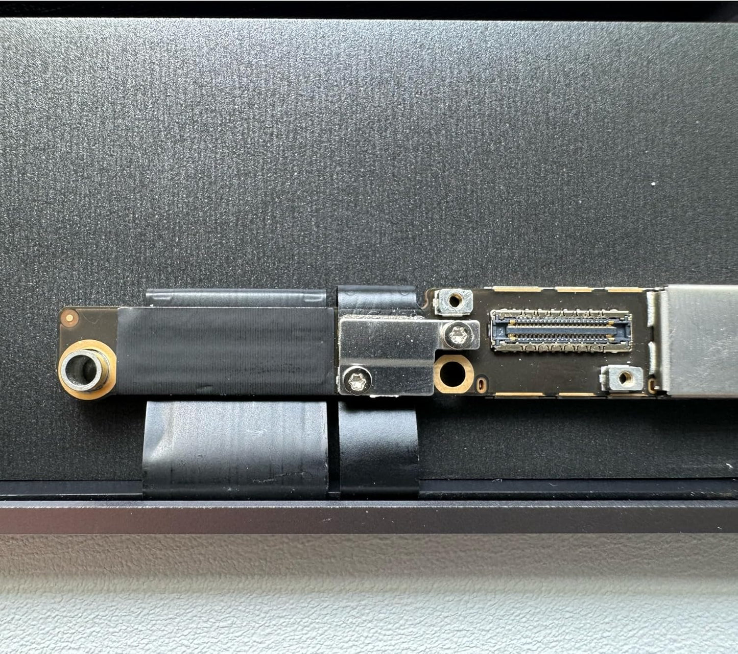 Replacement for Air 13" M1 2020 A2337 EMC 3598 MGN63 MGN93 MGND3 MGN73 MGNA3 MGNE3 13.3 inches 2560x1600 Full LCD Screen Complete Top Assembly (Rose Gold)